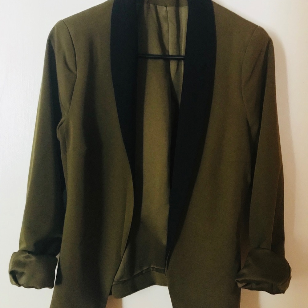 Forever 21 olive green tuxedo jacket lined sz S